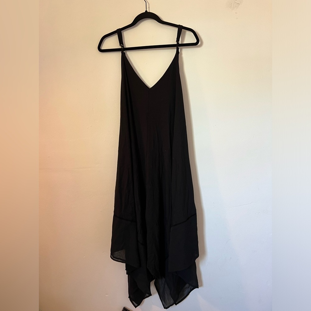 Tommy Bahama scarf bottom dress.